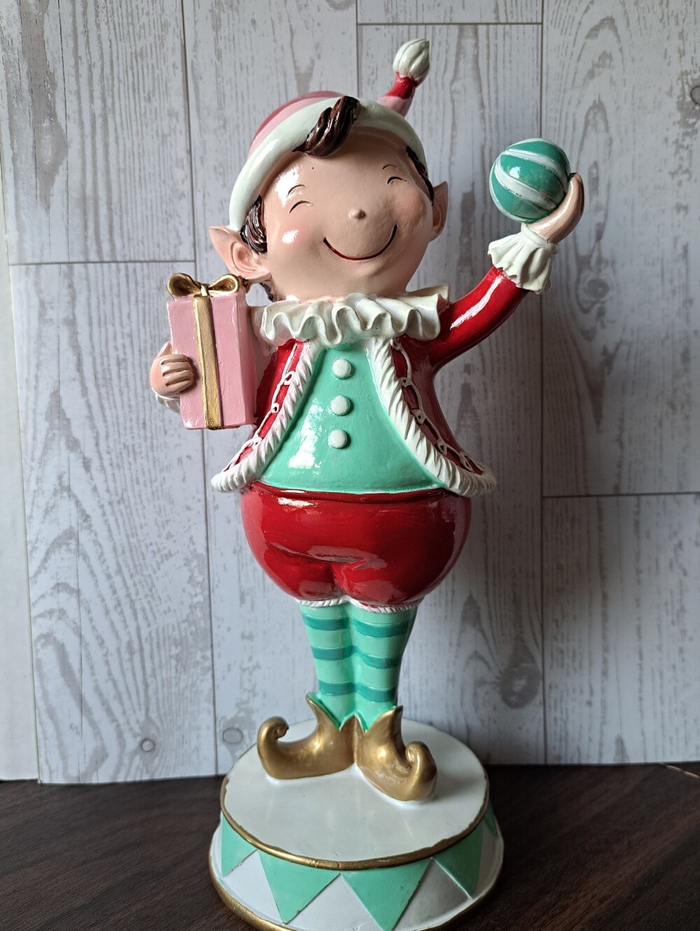 Elf Figurine Holiday Decor Christmas Decorative Tabletop Accent Festive New